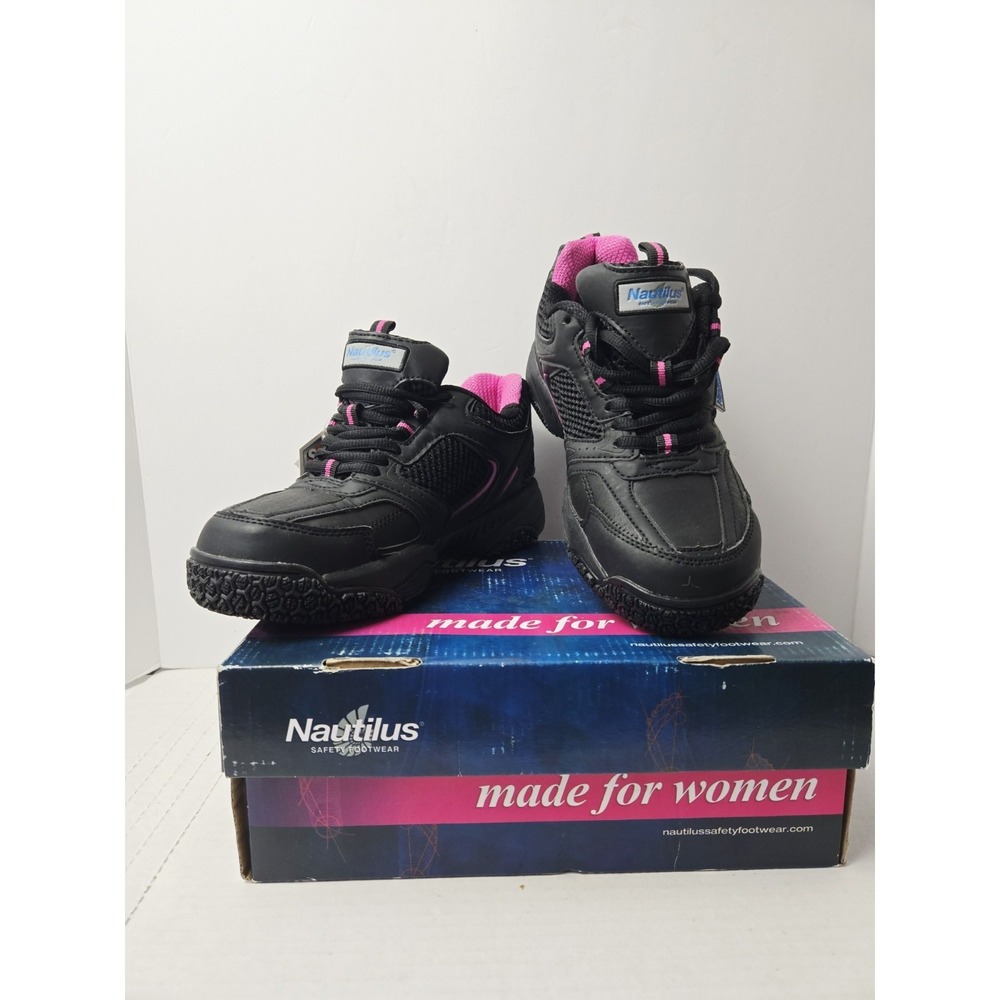 Nautilus Womens Work Shoes steel toe N2152 sz 6.5 NWOT